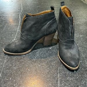 Lucky Brand booties